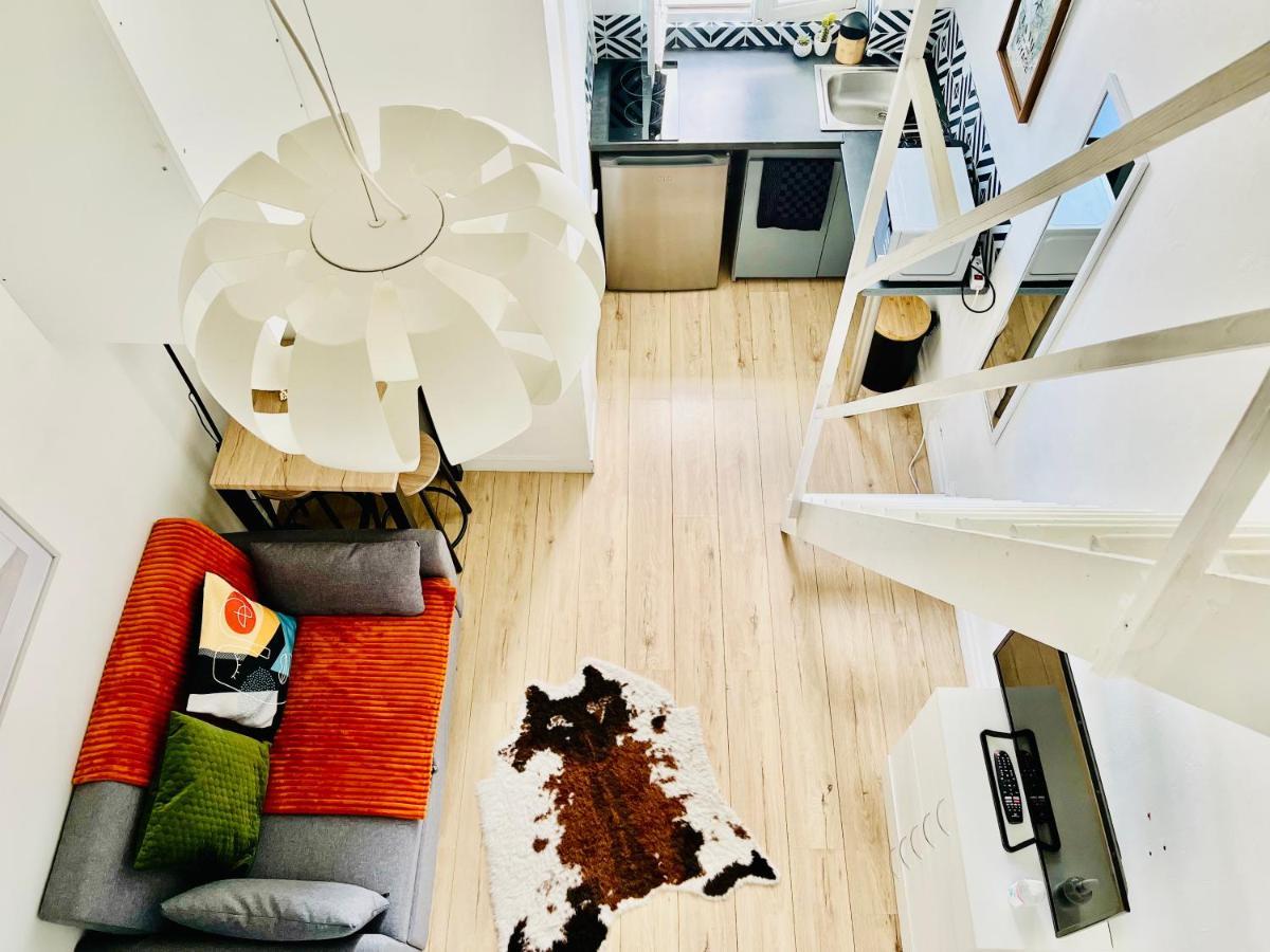 Parc Buttes Chaumont - Studio Mezzanine Paris Apartment Luaran gambar